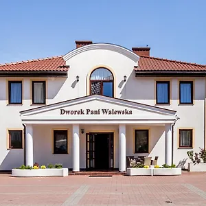 3* Fogadó Dworek Pani Walewska